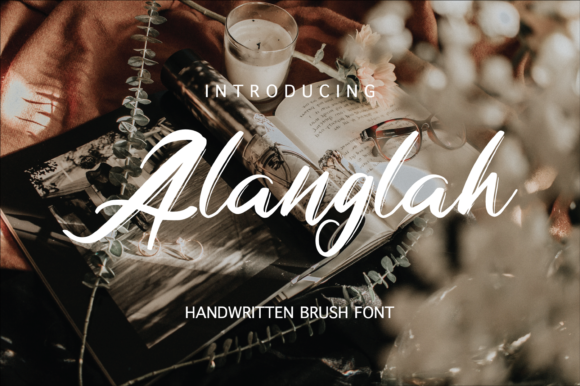Alanglah: A Brushed Handwritten Font for Makers